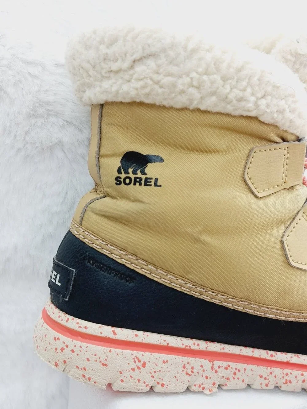 Sorel Women's Tan Black Cozy Carnival Faux Fur Ankle Winter Snow Boots Size 7